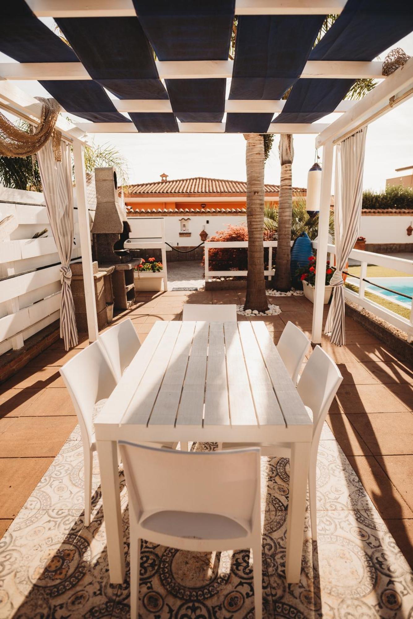 Alloggi Turistici Con Piscina Palestra Jacuzzi Sauna Anzio Kültér fotó