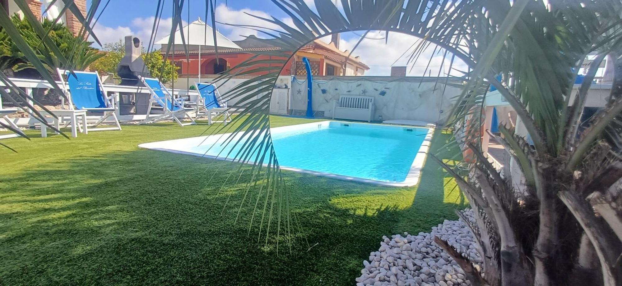 Alloggi Turistici Con Piscina Palestra Jacuzzi Sauna Anzio Kültér fotó
